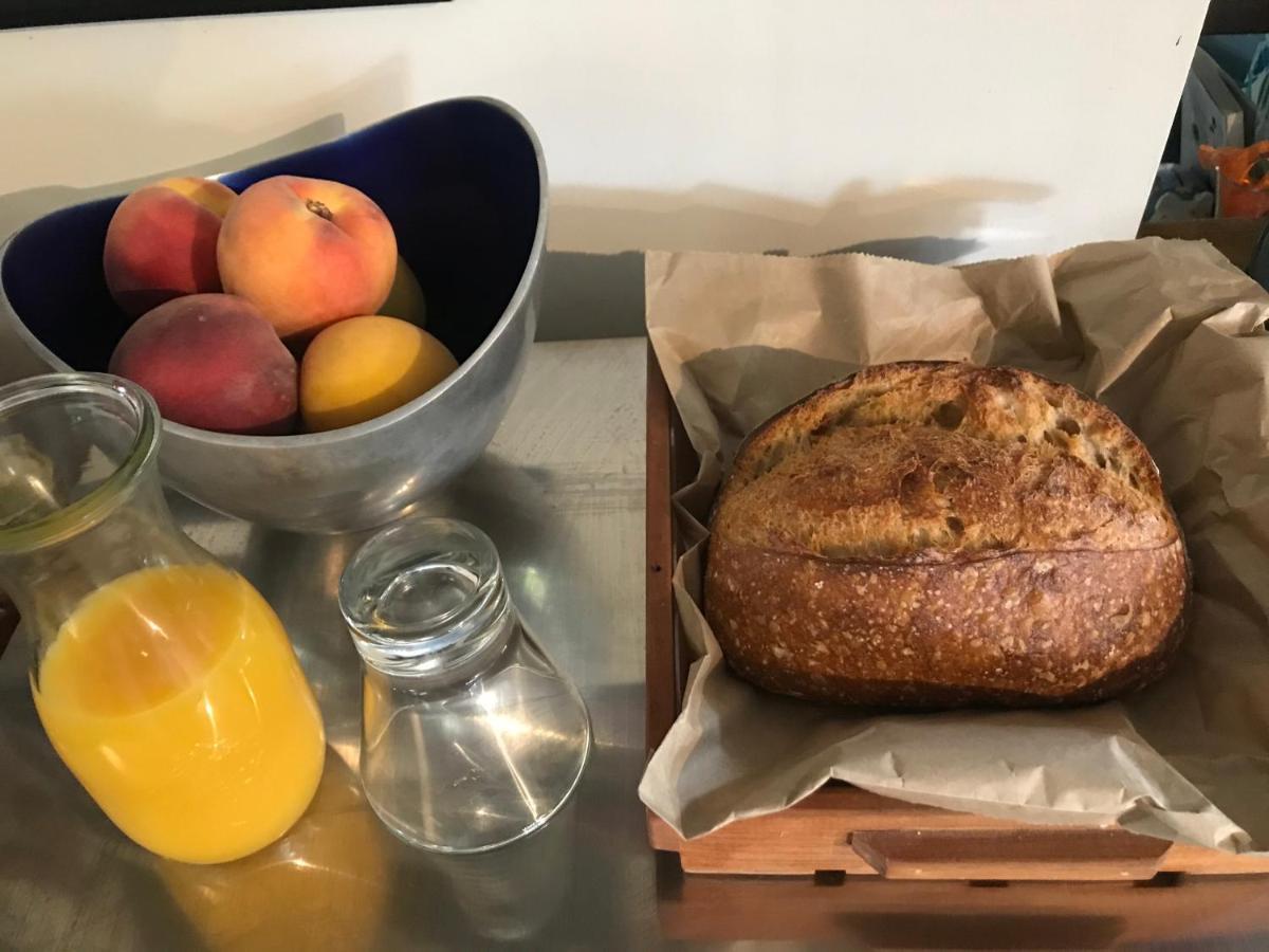Prodigal Daughter Gourmet Lodge Мартинбъро Екстериор снимка