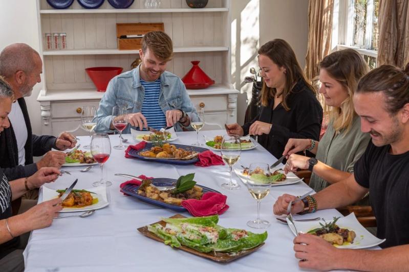 Prodigal Daughter Gourmet Lodge Мартинбъро Екстериор снимка